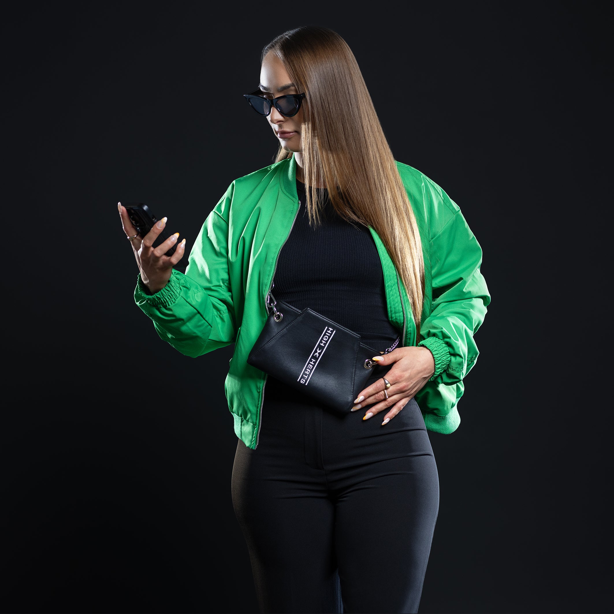 Alles im Blick mit HIGH HERTS Crossbody Bags