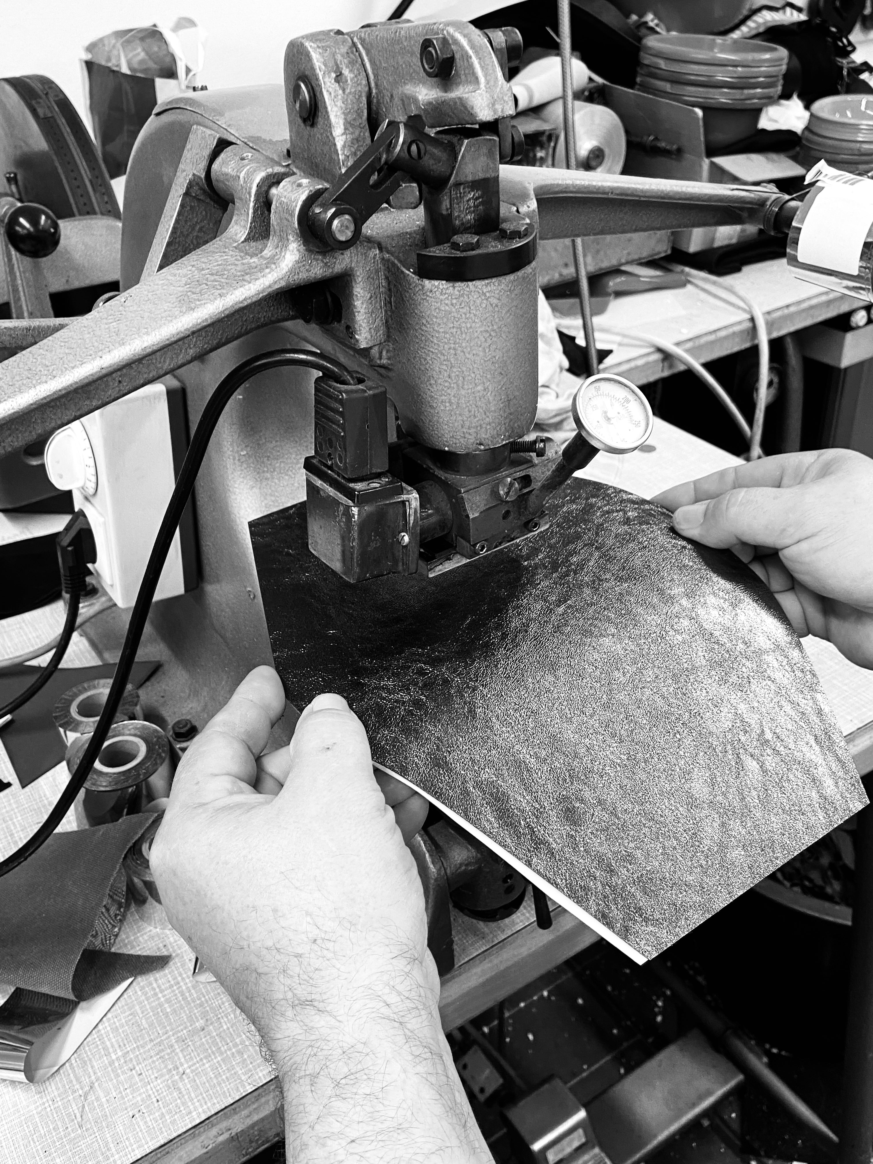 Professionelle Fertigung der High Herts Designertaschen