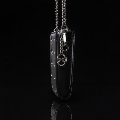 LOGO-Anhänger und Gliederkette im Silber-Finish